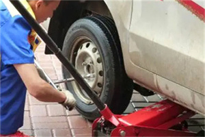 方城附近拖车24小时服务热线电话